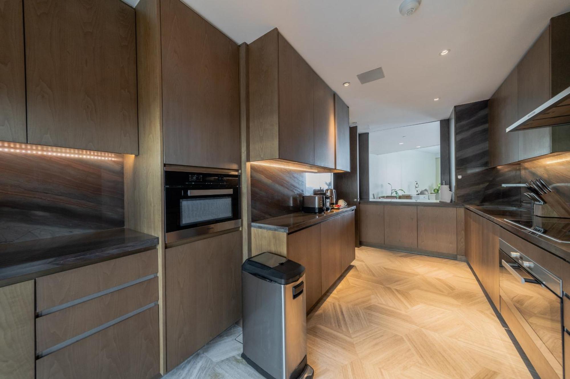 Eden'S Homes & Villas - Five Palm Residences Penthouses ดูไบ ภายนอก รูปภาพ